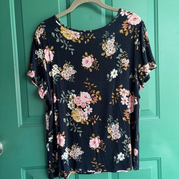 Bundle of Maurice’s XL tshirts tops - Picture 16 of 16